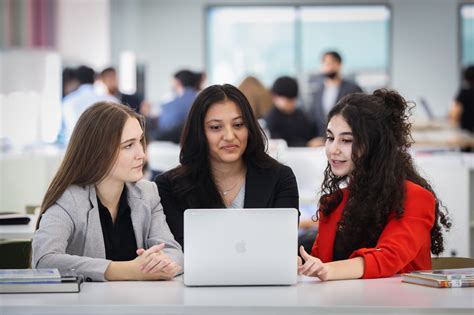 IBDP vs IBCP: Comparing The Two IB Curriculum Programmes.